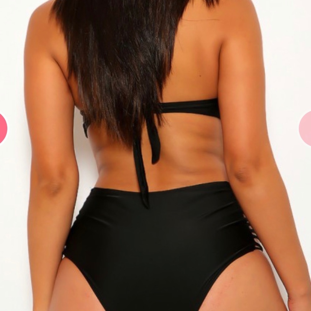 ๐ BLACK BIKINI - Picture 3 of 4